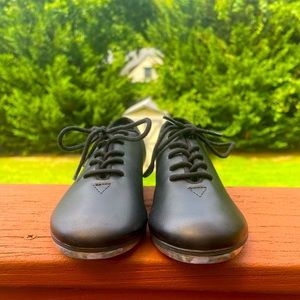 Theatricals- Toddlers- Black Lace up Tap Shoes- Black- New